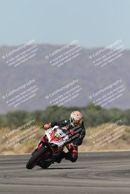 media/Oct-13-2025-Moto Forza (Mon) [[a66d839500]]/4-C Group/Session 3 (Turn 16)/